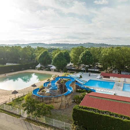 Camping Chateau De Galaure Chateauneuf-de-Galaure Exterior foto