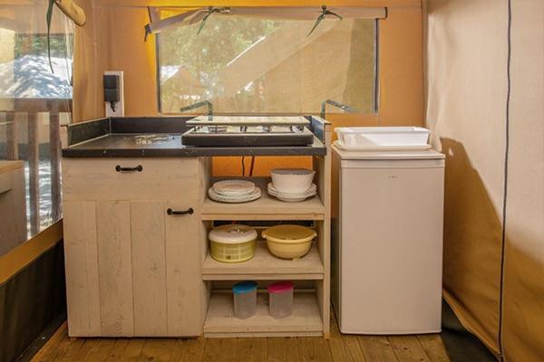 Camping Chateau De Galaure Chateauneuf-de-Galaure Quarto foto